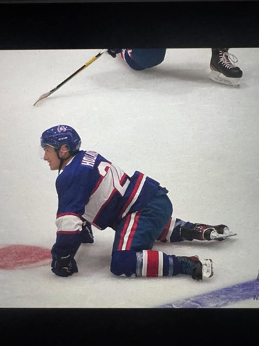 Frog stretch squat.jpg