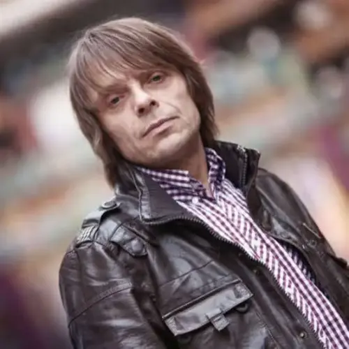 images?q=tbn:ANd9GcQueeDvVDh061wO1DhZckEulja4CoGT7J6c70Qw4bCk1Mfn4BNq5fQiFehB 5ePbvLGWFI m6dQr0CMnB2