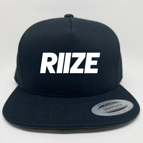 05 Snapback Hat Black.jpg