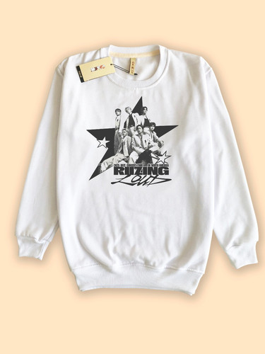 08 Sweater White.jpg