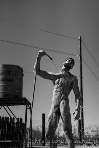 281839954 Randomly thought about my Joshua Tree trip and kinda missed .. 01 3840x5758 4a9786301ad1e6.jpg