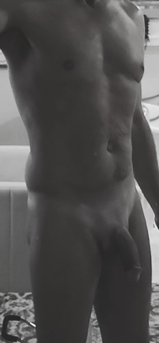 Went to my stylist and she offered to shave me. How could i refuse?