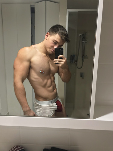 2018 06 28 good morning shower time.jpg