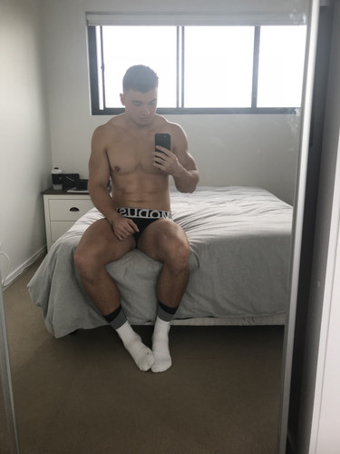 2018 07 02 to wear clothes out or not.jpg