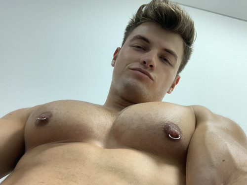 2018 12 25 do you guys like the rings better i think they look amazing.jpg