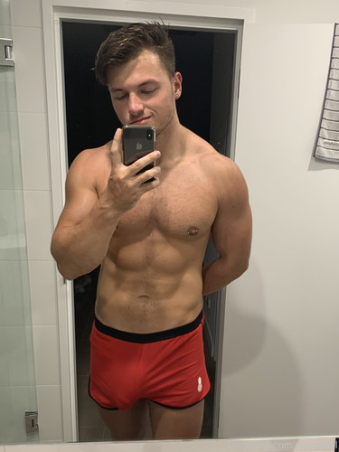 2019 02 24 went out for a few drinks and came home at 5am lol jesus tak.jpg