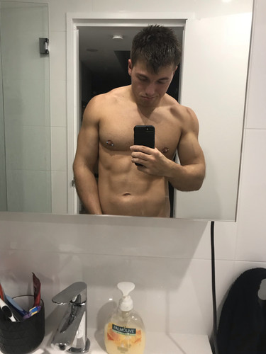 2018 10 10 fresh out of the shower.jpg
