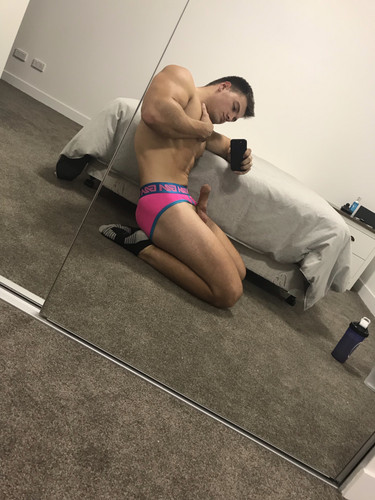 2018 10 08 come sit on it.jpg