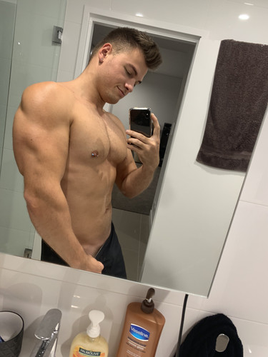 2018 11 12 slowly packing on some size.jpg