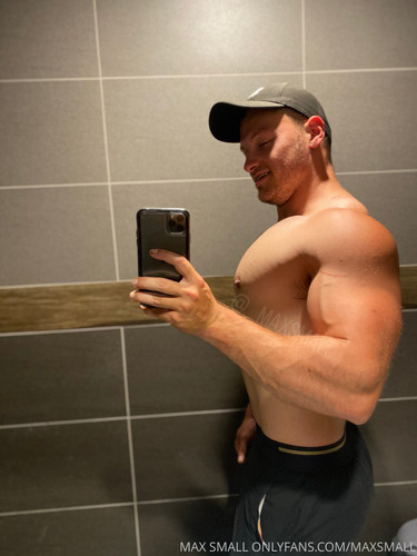 2020 12 16 smashed out a heavy chest and back workout this morning 130.jpg