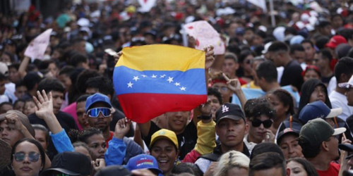 Venezuela, ABD saldırılarına karşı halkı seferberliğe çağırdı