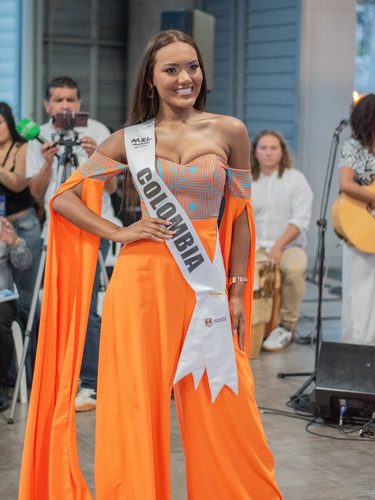 611114181 18426905788119447 6396187379217723194 n.jpg?stp=dst jpg e35 tt6& nc cat=108&ig cache key=M.jpg