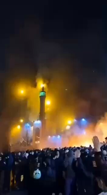 67zEwoaiFyhXOxg .jpg