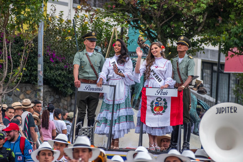 610670206 18552156904041030 2999513201232575824 n.jpg?stp=dst jpg e35 tt6& nc cat=108&ig cache key=M.jpg