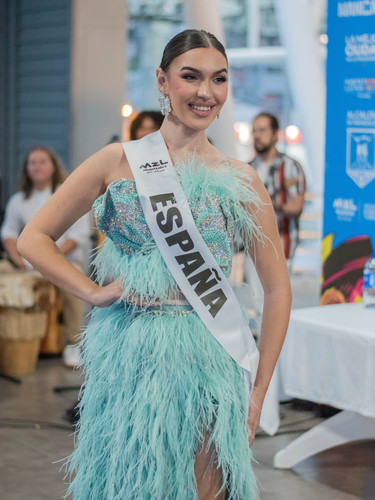 612129035 18426905752119447 362580249189487433 n.jpg?stp=dst jpg e35 tt6& nc cat=105&ig cache key=Mz.jpg