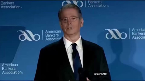 Gp1tCg iEmwTae7P.jpg