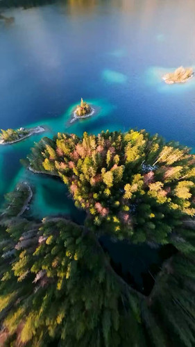 Q7W Y hXQXL iJNe.jpg