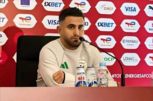 G QbQXYWgAAiFBr.jpg