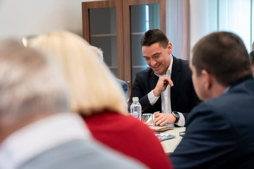 613930141 1764617364599950 4278072535128811276 n.jpg?stp=dst jpg s590x590 tt6& nc cat=102& nc cb=99b.jpg