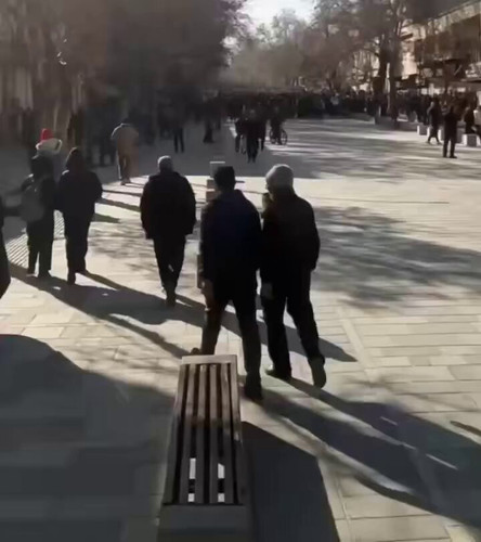 pwMVbVLYPCJB X9L.jpg