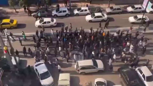 GWW nuIK2dsIYxew.jpg