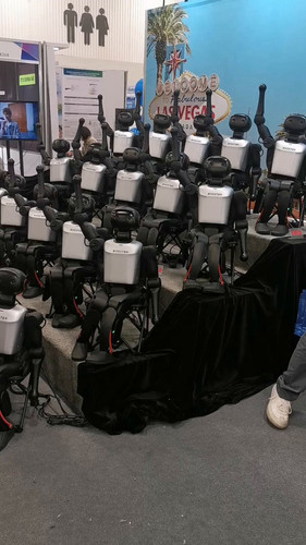 U7 0pDsVx0xFhSAY.jpg