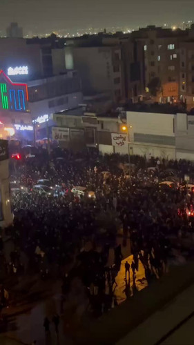 Boxb7 jvP7 WQrr2.jpg