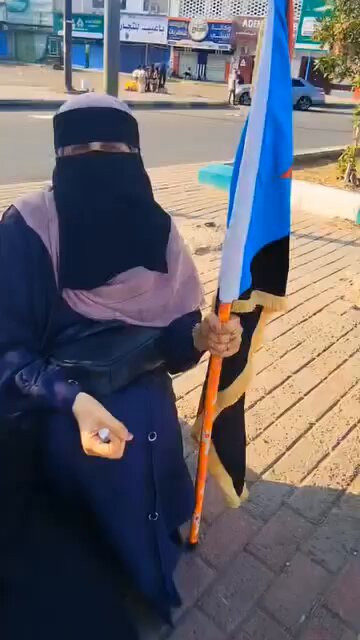 Nyn3a0lev PgmVCx.jpg