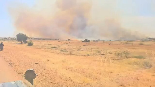 uMRFlJ05ejP fE7D.jpg