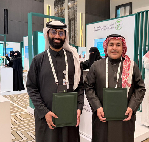 G WOJT WUAA7Mv8?format=jpg.jpg