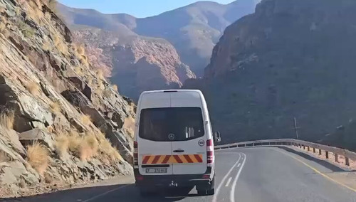 GPsnfqfbLikoS7j .jpg