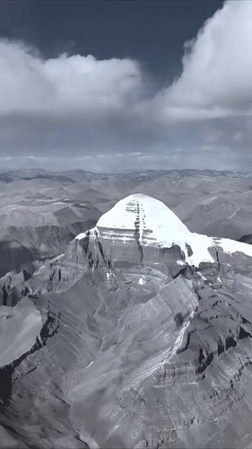 MW7d zeIE2aGgWdJ.jpg