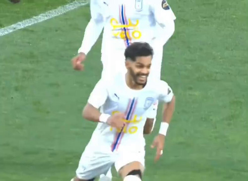 Yw7lQX XriCf5fcU.jpg