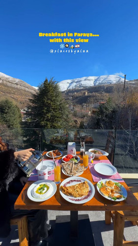 d C3APFa0jHrLOau.jpg