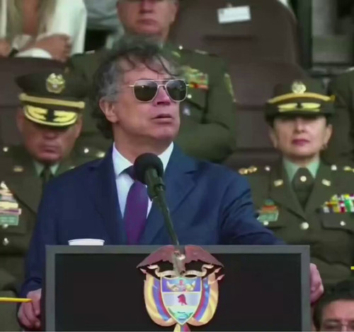 SG u22StD9jboPeD.jpg