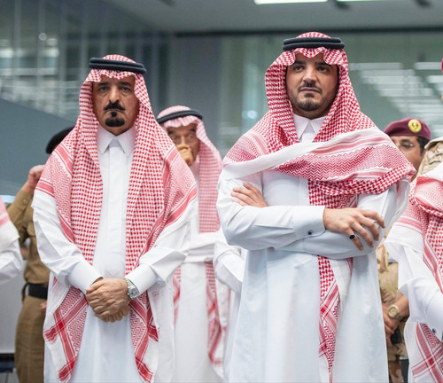 G OPzDCWQAANgOG?format=jpg.jpg