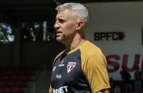 Crespo desafia tabu fora de casa enquanto São Paulo busca vencer o Mirassol, em jogo decisivo