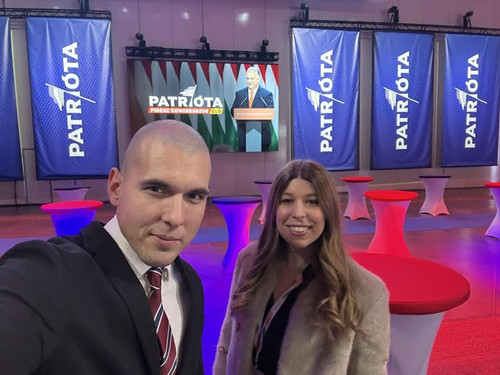 612871855 1395471635924964 5697830168041611573 n.jpg?stp=cp6 dst jpg s720x720 tt6& nc cat=104&ccb=1 .jpg