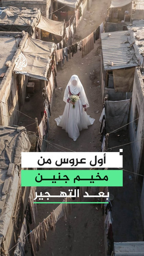 G I7TzCXIAAN2N0.jpg