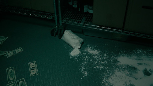 Snowfall.S06E01.Fallout.1080p.AMZN.WEB DL.CZ EN.DD+5.1.x265 My.mkv 20260109 212505.878