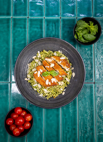 Pasta Pesto poulet pané.jpg