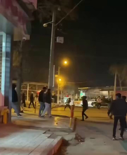 aQXbdb71E vS5eyq.jpg