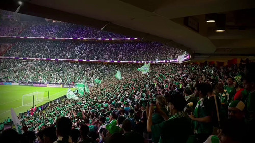 Q8c78 28bZJSQ 6C.jpg