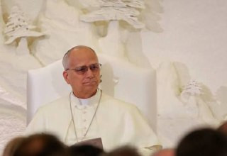 بابا الفاتيكان، لاوون الرابع عشر: نرى للأسف تصاعد أعمال العنف في الضفة الغربية ضد السكان المدنيين الفلسطينيين الذين لهم الحق في العيش بسلام على أرضهم ...