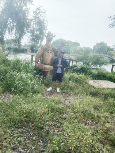 avatar Lic0NywlenV0AiUvIysubCEtLw==.jpg