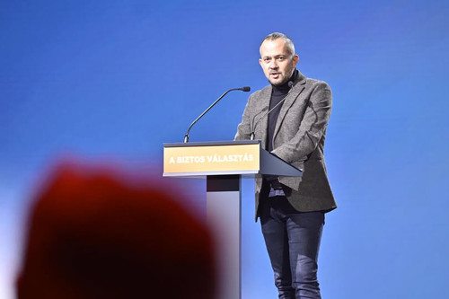 614895166 1461818785304665 2242781222941041875 n.jpg?stp=dst jpg p180x540 tt6& nc cat=111&ccb=1 7& n.jpg