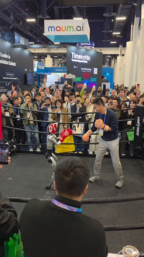 ahd lH4RPoyzNAST.jpg