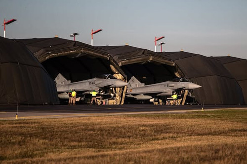 597387420 1271681171665777 5508795364616478178 n.jpg?stp=dst jpg s590x590 tt6& nc cat=108&cb2=99be92.jpg