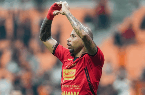 Gustavo Almeida Persija Jakarta @persija 2 696x456.png