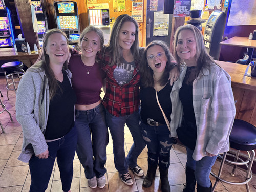 GIRLS just wanna have FUN.jpg